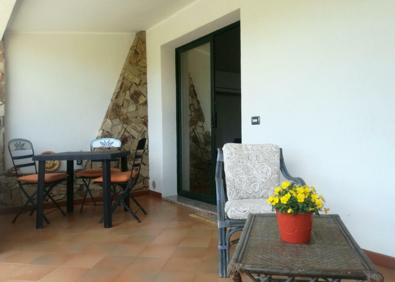 Il Giardino Lägenhet Lotzorai Exteriör bild